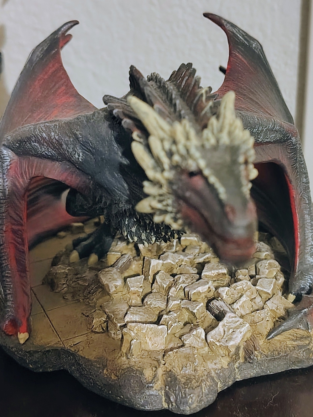 Game Of Thrones Black and Red Dragon